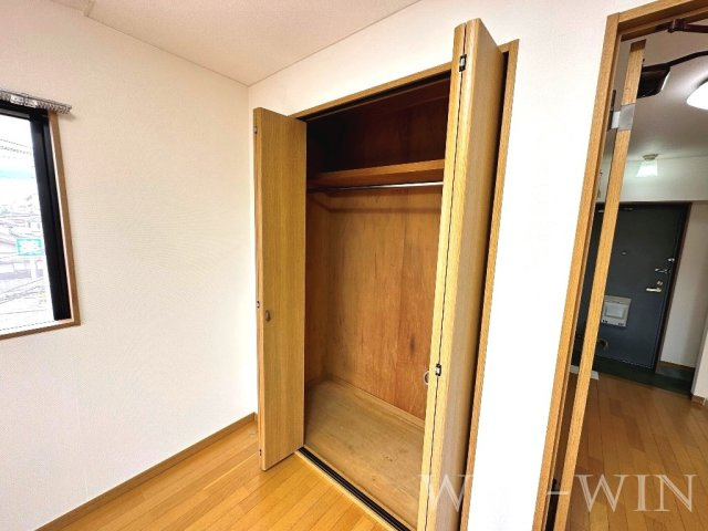 キャプテンビルの収納