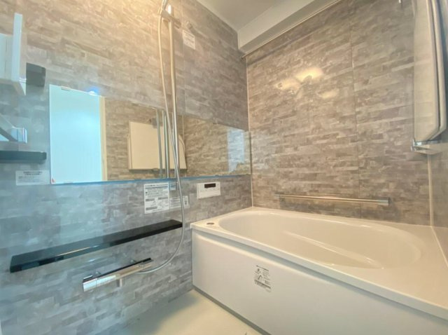 メイツ柏C棟の浴室