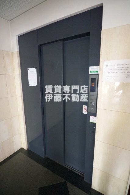 グランメール城西のロビー