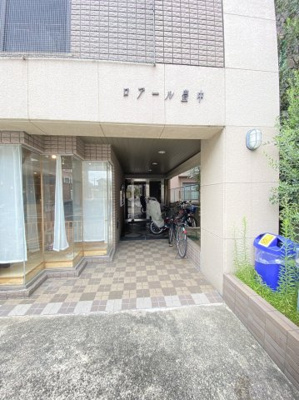 【エントランス】 | ロアール豊中