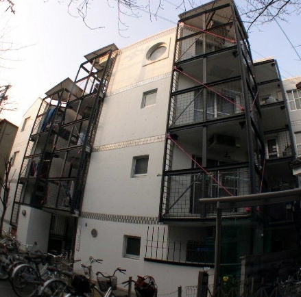 新星ビル上小阪の外観