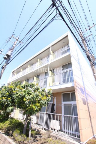 レオパレス富士見台の外観