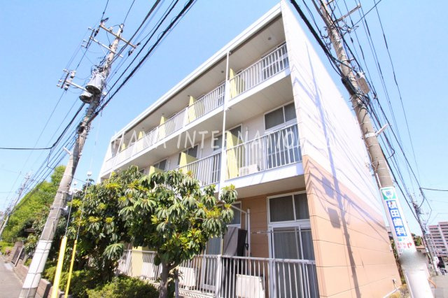 レオパレス富士見台の外観