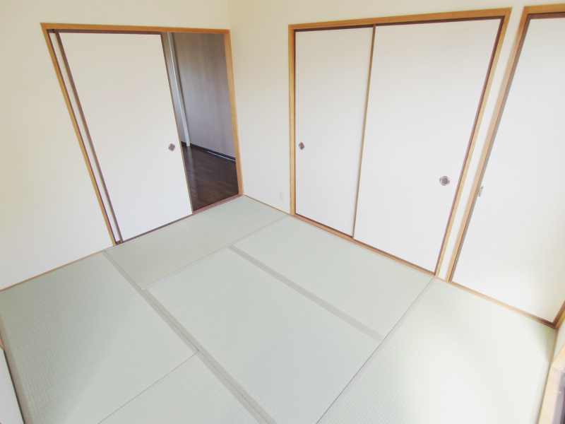 クローカス浜角壱番館の和室