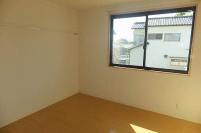 【居間・リビング】 | コスモパークヴィーナス | こちらのリビングで趣味の時間をお楽しみください