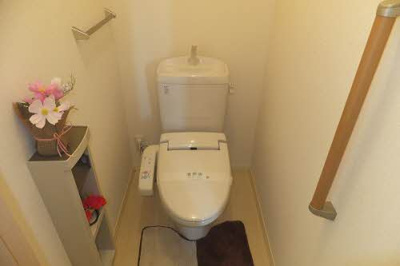 【トイレ】 | コスモパークヴィーナス | 落ち着いたトイレです