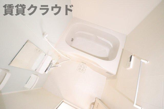 エトワールの浴室|落ち着いた空間のお風呂です