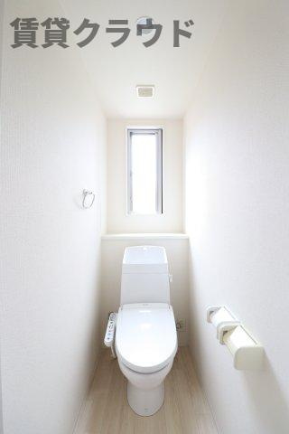 エトワールのトイレ|コンパクトで使いやすいトイレです