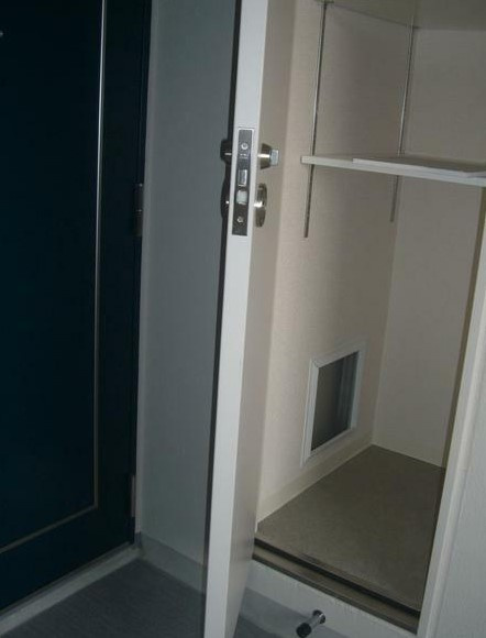 レーヴエスチュエールⅦの玄関