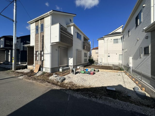 川越市笠幡4期　新築戸建の外観|西側4.0ｍ公道