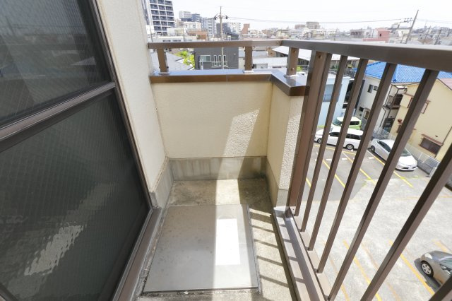 セナリオフラット新小岩のバルコニー