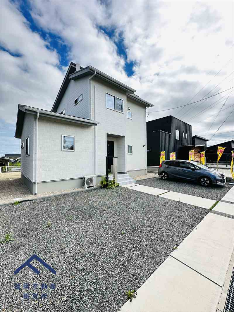 三養基郡上峰町大字坊所　戸建て