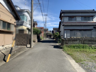 【前面道路含む現地写真】