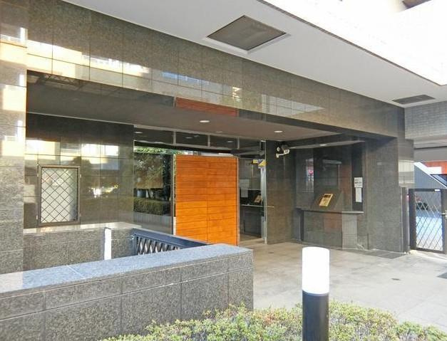 マートルコート調布コアシティのエントランス