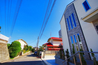 【前面道路含む現地写真】 | 前面道路含む現地写真です