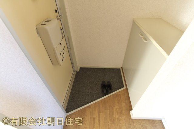 コーポ美鈴の玄関