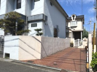 【前面道路含む現地写真】