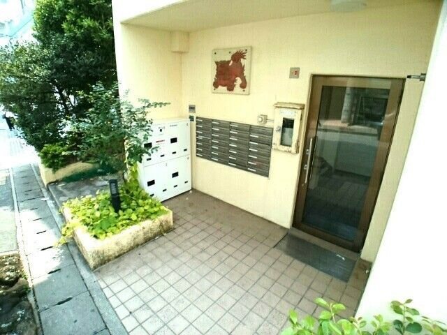 【エントランス】カーサ　オーラ・ソーレ 
