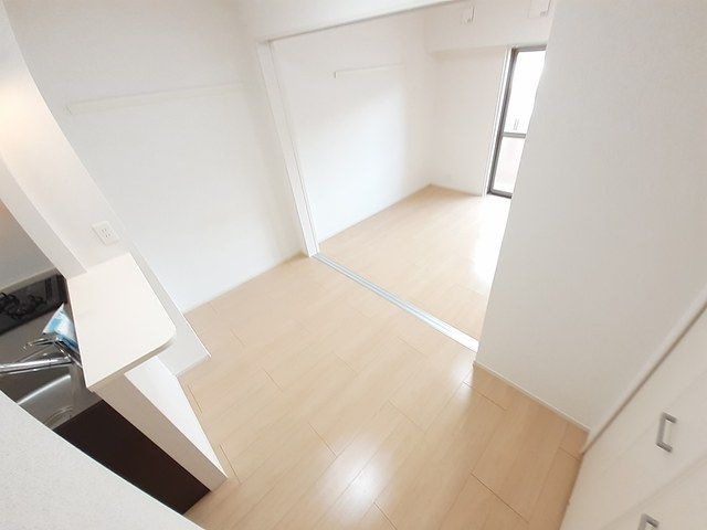 【居間・リビング】アンプリル 