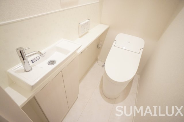 熊本市中央区新屋敷１丁目のアパートのトイレ