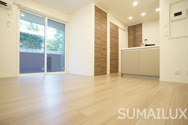 D-room新屋敷の居間・リビング