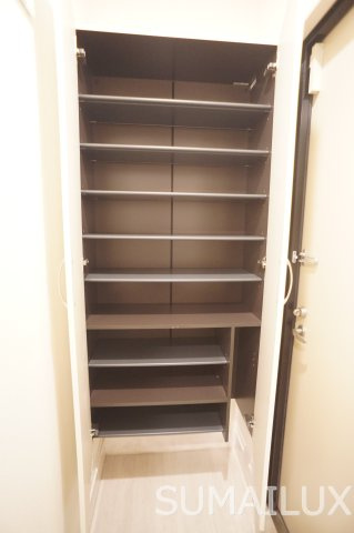 熊本市中央区新屋敷１丁目のアパートの収納