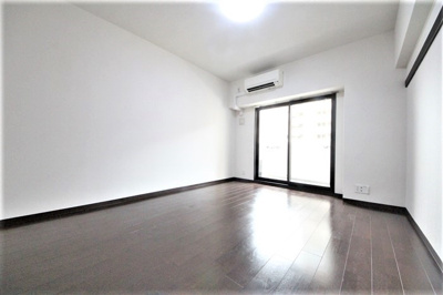 【居間・リビング】 | オーパスグラン谷町