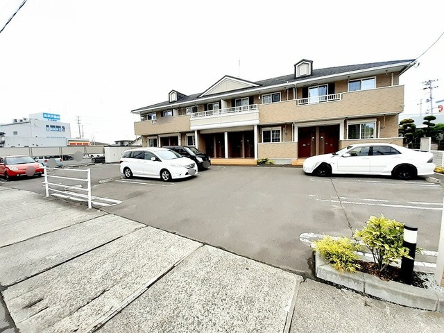 【駐車場】