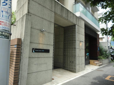 【エントランス】 | コンフォリア南青山