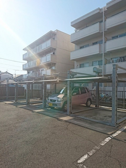 【駐車場】サント・ネージュ