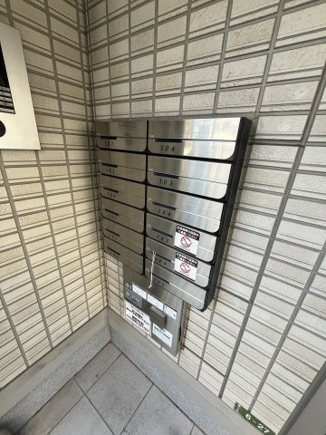 【エントランス】グランメゾン霞