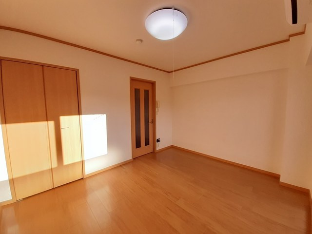 【寝室】マイルストーン立町