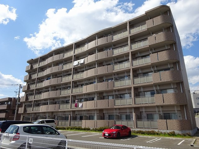 【外観】プレッサ泉中央