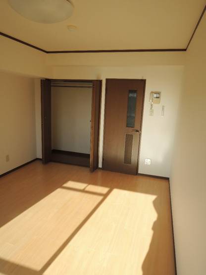 【寝室】グランメゾン七福