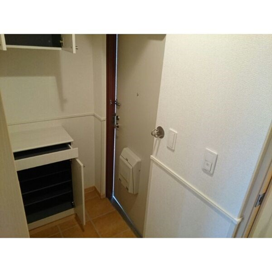 【玄関】エンジェルコート