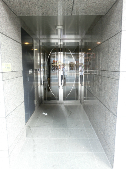 【エントランス】ウイング十日市