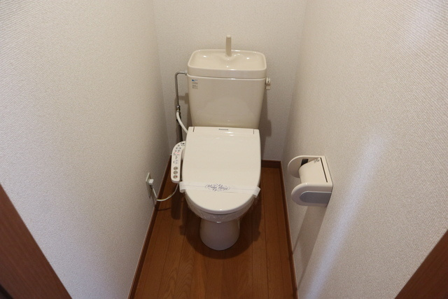 【トイレ】エルマーノ愛子中央3 