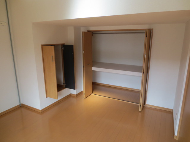 【収納】エスポワールコマツⅡ　A