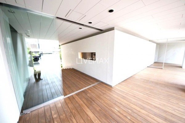 【エントランス】カナルフロント芝浦