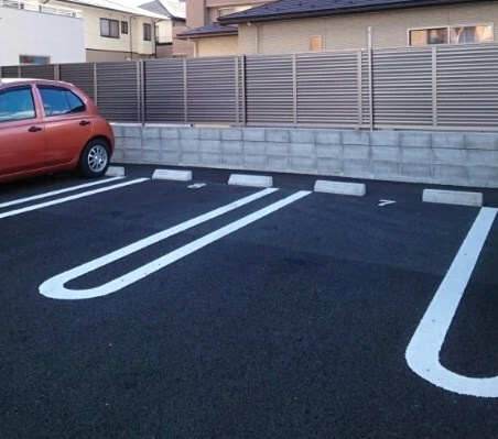 【駐車場】ヴィラ　鴻巣