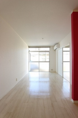 【寝室】Goto apartment 