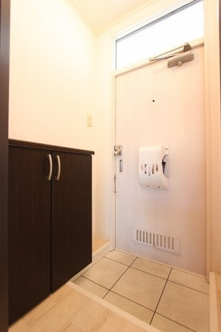【玄関】Goto apartment