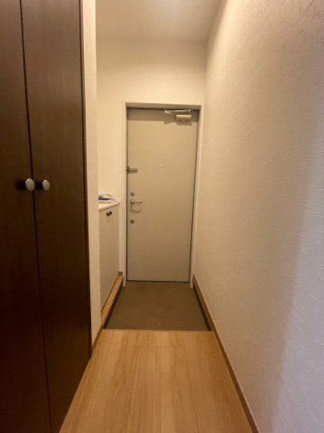 【玄関】山本レジデンス