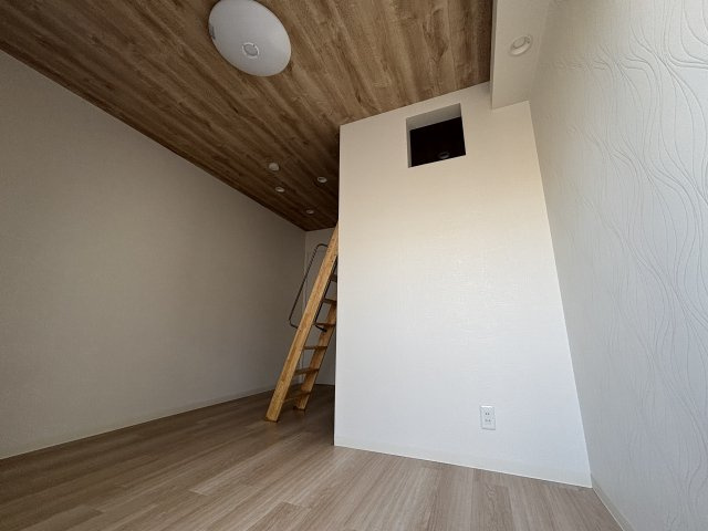 【内装】宝樹アダム 