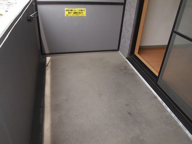 【バルコニー】ロアール南竹屋