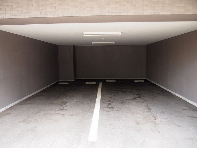 【駐車場】ロアール南竹屋