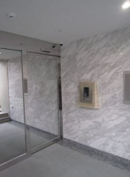 【エントランス】ザ・コーシン東原