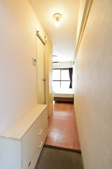 【玄関】メゾン余丁町