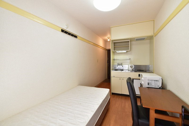 【居間・リビング】メゾン余丁町