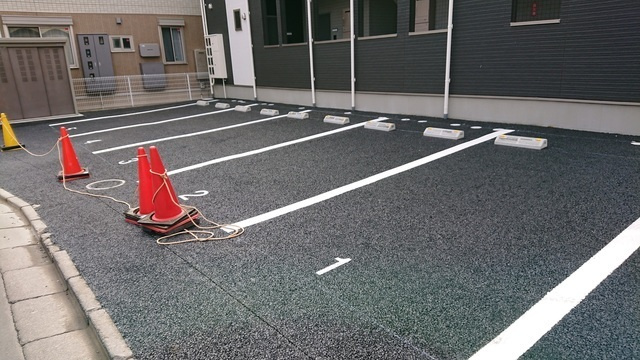 【駐車場】ブリーズコート